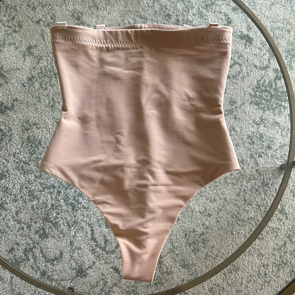 NWOT Honeylove SuperPower Thong Size S